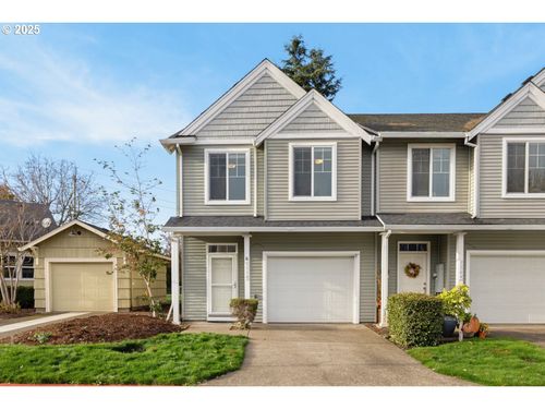 1558 Ne 10th Pl, Canby, OR, 97013-3052 | Card Image