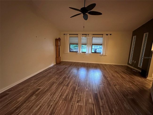 1643 New Abbey Ave, House other with 3 bedrooms, 2 bathrooms and null parking in LEESBURG FL | Image 14