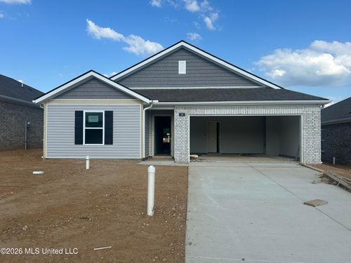 19 Thorn Tree St, Byhalia, MS, 38611-1110 | Card Image