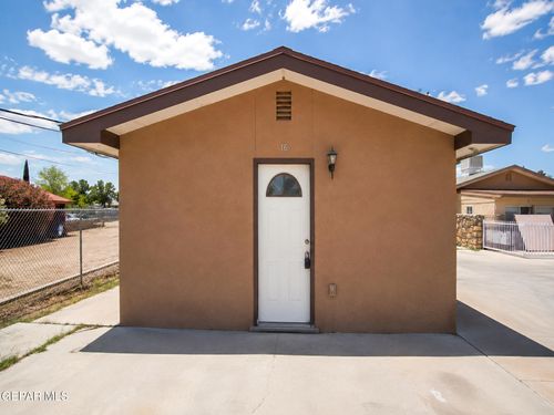 10-216 S Schutz Drive, El Paso, TX, 79907 | Card Image