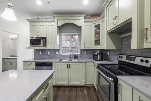 4-27234 30 Ave, Aldergrove, BC, V4W3J6 | Card Image