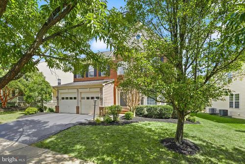 19296 Creek Field Cir, LEESBURG, VA, 20176-1619 | Card Image