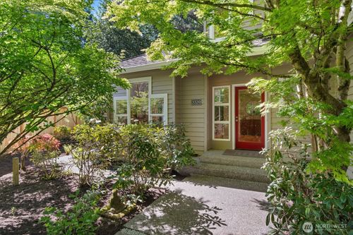 3320 165th Pl Ne, Bellevue, WA, 98008-2000 | Card Image