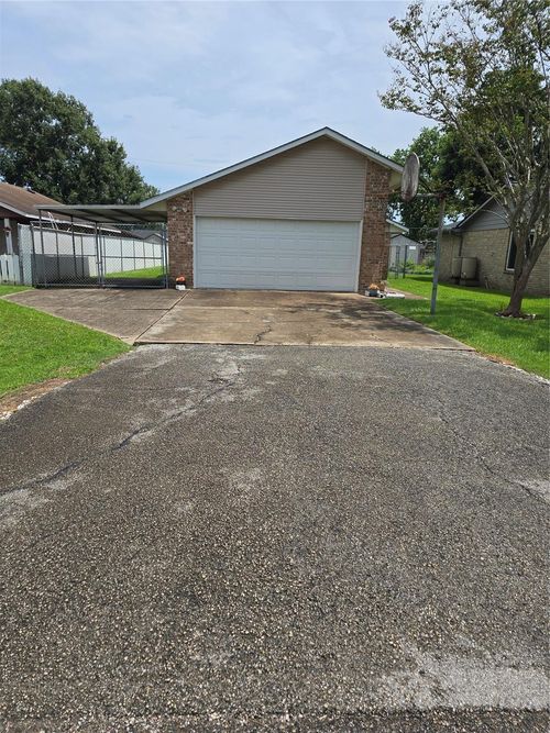 522 N 14th St, La Porte, TX, 77571-3146 | Card Image