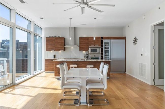 UNIT-2501 - 45 Ivan Allen Jr Blvd Nw, Condo with 2 bedrooms, 3 bathrooms and 2 parking in Atlanta GA | Image 5