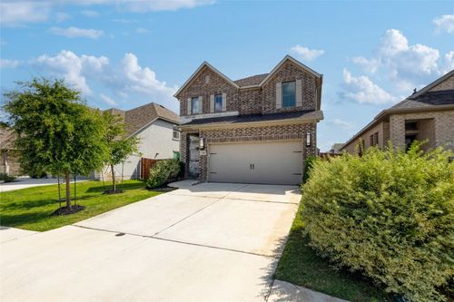 125 Rangel Dr, Liberty Hill, TX, 78642-2372 | Card Image