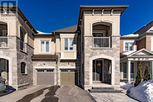 50 Drizzel Cres, Richmond Hill, ON, L4E1G8 | Card Image