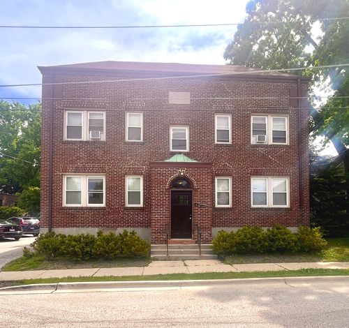 1e-131 Pleasant Avenue, Highwood, IL, 60040 | Card Image