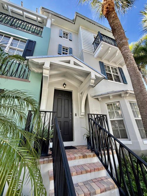 349 E Mallory Cir, Delray Beach, FL, 33483-5282 | Card Image