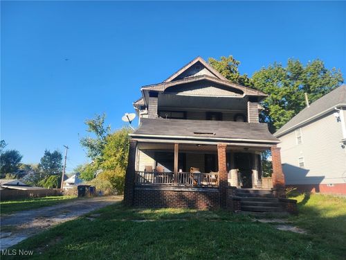 10105 Ramona Blvd, Cleveland, OH, 44104-5355 | Card Image