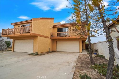 941 Dunes St, Oxnard, CA, 93035 | Card Image
