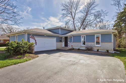 672 Garys Dr, Antioch, IL, 60002-1830 | Card Image