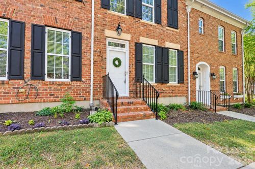 163 Singleton Rd, Mooresville, NC, 28117-6902 | Card Image