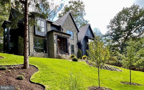 1441 Woodacre Dr, MCLEAN, VA, 22101-2534 | Card Image