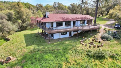 17513 Derby Way, Penn Valley, CA, 95946-9725 | Card Image