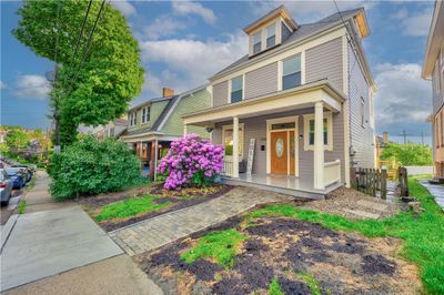 1723 Montpelier Ave, House other with 4 bedrooms, 2 bathrooms and 2 parking in Dormont PA | Image 3