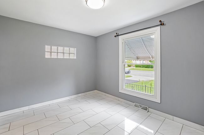 2640 Westbrook Dr, House other with 2 bedrooms, 1 bathrooms and 8 parking in Franklin Park IL | Image 6
