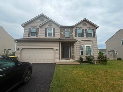 5939 Winterberry Pl, ALLENTOWN, PA, 18104-8221 | Card Image