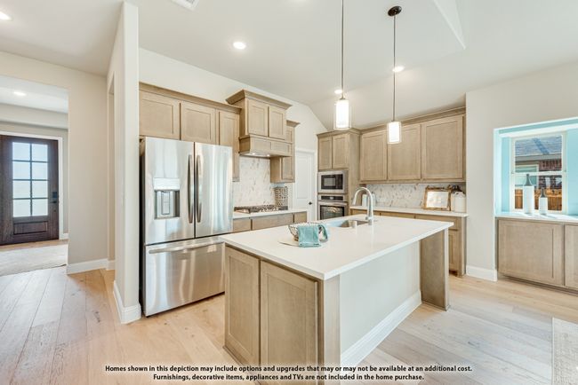 210 Comanche Trl, House other with 4 bedrooms, 3 bathrooms and null parking in Alvarado TX | Image 9
