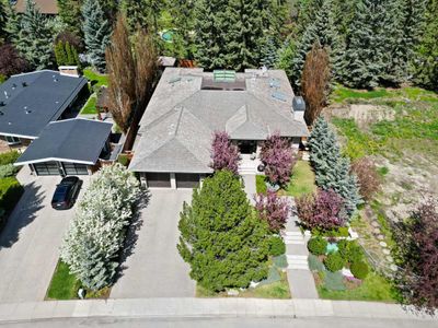 1020 Bel Aire Dr Sw, House detached with 6 bedrooms, 5 bathrooms and 6 parking in Calgary AB | Image 1