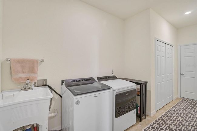 9900 Haze Dr, House other with 3 bedrooms, 2 bathrooms and null parking in VENICE FL | Image 22