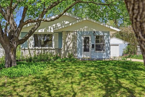 4802 Steinhauer Trail, Madison, WI, 53716 | Card Image