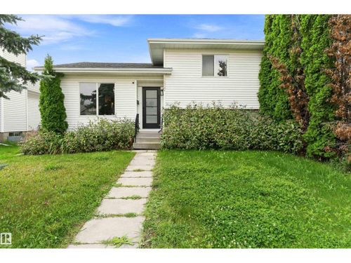 9507 Av N.W, Edmonton, AB, T5E6B9 | Card Image