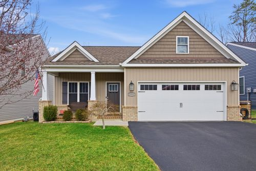 3101 Isabel Ln, Salem, VA, 24153-8664 | Card Image