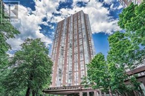 511-7 Concorde Place, Toronto (Banbury-Don Mills), ON, M3C3N4 | Card Image
