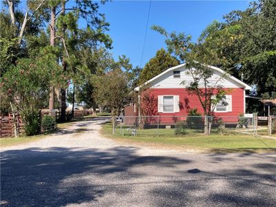 5300 August Avenue, House other with 3 bedrooms, 2 bathrooms and null parking in Marrero LA | Image 2