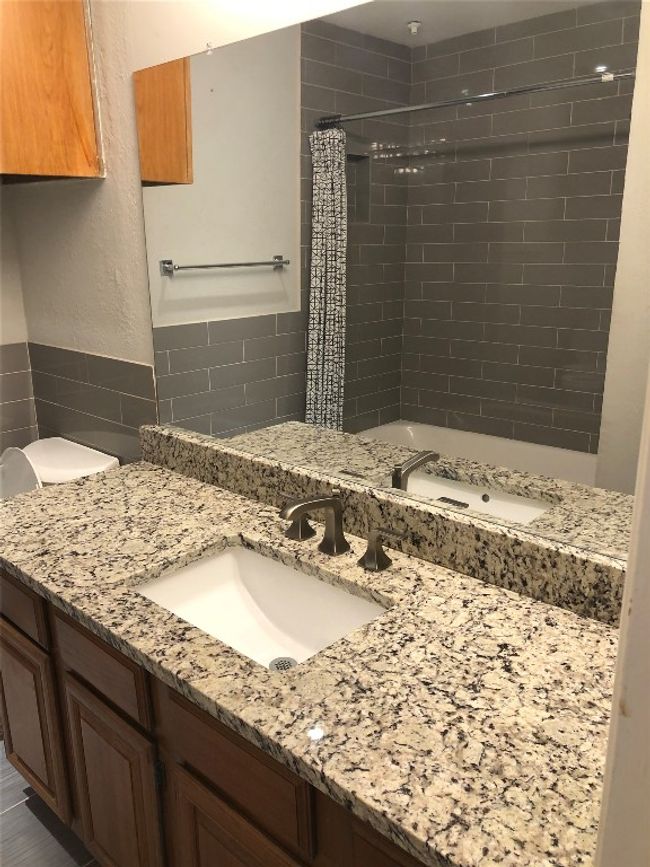 APT-123 - 806 W 24 Th St, Condo with 1 bedrooms, 2 bathrooms and 1 parking in Austin TX | Image 12