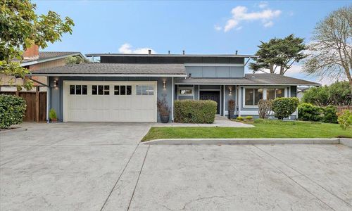2060 Avignon Pl, Half Moon Bay, CA, 94019 | Card Image