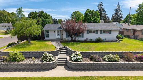 3105 W Eloika Ave, Spokane, WA, 99205 | Card Image
