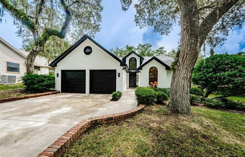331 Cascade Ln, Palm Harbor, FL, 34684-3558 | Card Image