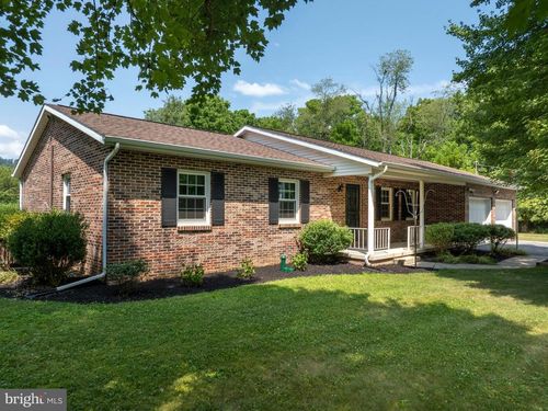 347 Armagast Rd, BELLEFONTE, PA, 16823-9761 | Card Image