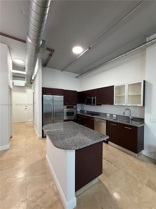 apt-303-3029 Ne 188th St, Aventura, FL, 33180-2879 | Card Image
