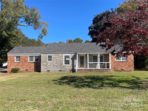 223 Chester Ave, Great Falls, SC, 29055-1101 | Card Image