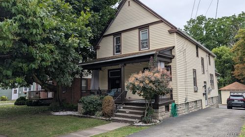 166 Glen Ave, Amherst, NY, 14221-5426 | Card Image