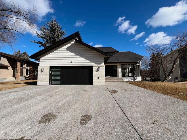 52 Patterson Cres Sw, House other with 5 bedrooms, 4 bathrooms and 4 parking in Calgary AB | Image 44