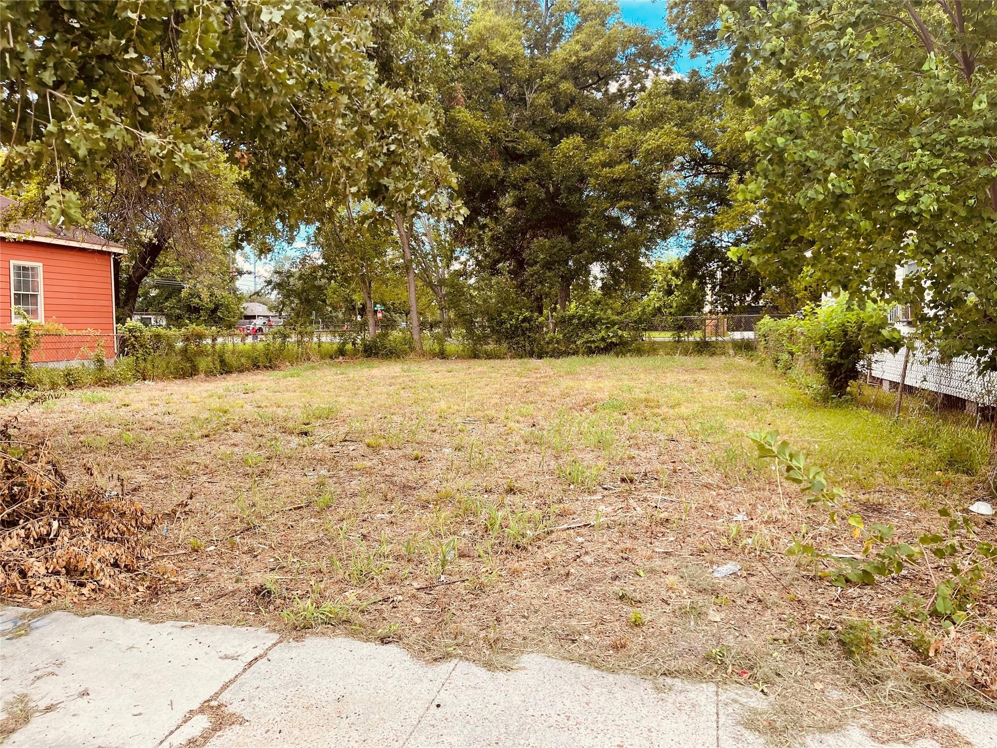 Land in Houston
