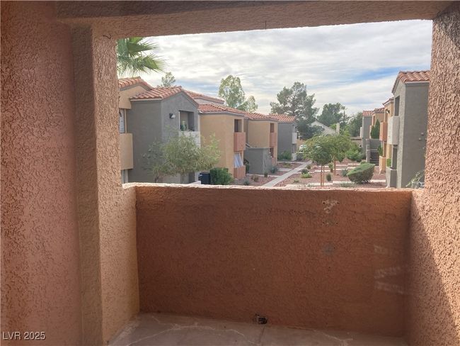 UNIT-2118 - 3151 Soaring Gulls Dr, Condo with 3 bedrooms, 2 bathrooms and null parking in Las Vegas NV | Image 31