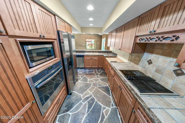 116 Beach St, House other with 3 bedrooms, 2 bathrooms and null parking in Ponce Inlet FL | Image 14