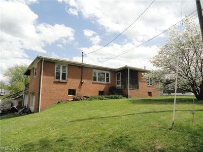 111 Thisbe Street, House other with 3 bedrooms, 1 bathrooms and null parking in Chester WV | Image 1