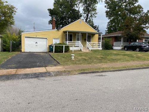 1120 Simmons Ave, Saint Louis, MO, 63122-1111 | Card Image