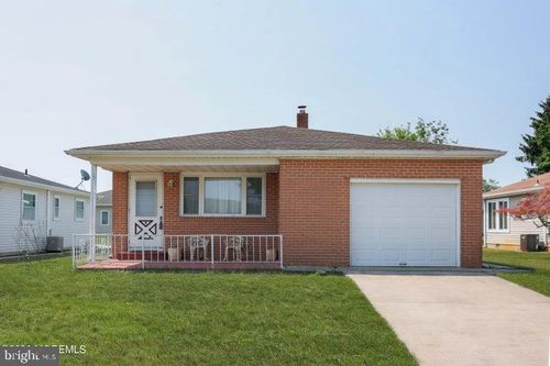 4 Corinth Place, Toms River, NJ, 08757 | Card Image