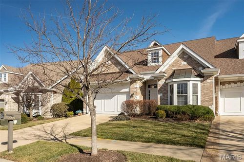 904 Chesterfield Villas Cir Circle, Chesterfield, MO, 63017 | Card Image
