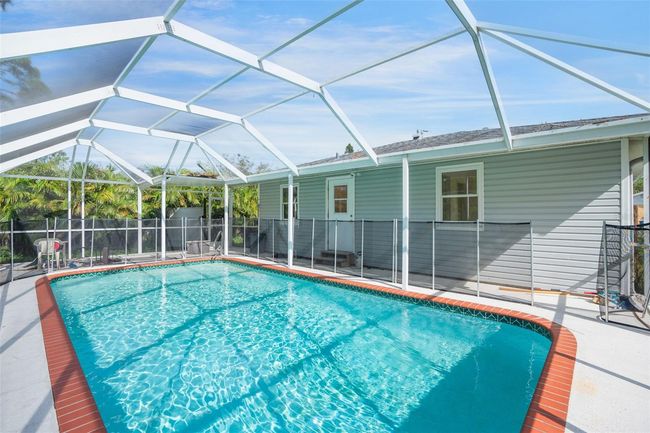 208 36 Th St W, House other with 4 bedrooms, 1 bathrooms and null parking in Bradenton FL | Image 21