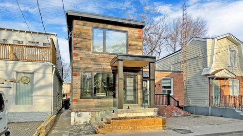1073 Craven Rd, Toronto, ON, M4J4V7 | Card Image