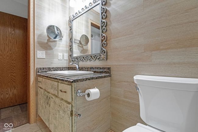 9618 Cedar Cove Ln, Condo with 3 bedrooms, 3 bathrooms and null parking in Indianapolis IN | Image 17