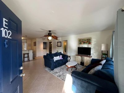 102 - 3651 N Goldenrod Road E, Condo with 2 bedrooms, 2 bathrooms and null parking in Winter Park FL | Image 3